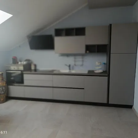 Luca Mit Bergblick By Interhome * サルッツォ